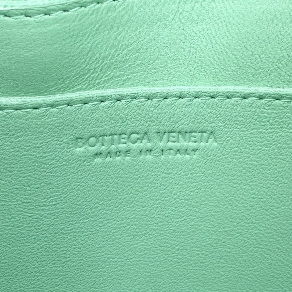 【開店SALE】 BOTTEGAVENETA ボッテガヴェネタ ショルダーバッグ マキシイントレチャート スモールカセット クロスボディバッグ ミニバッグ 730848 ラムスキン ライトグリーン ゴールド金具 レディース【中古品】