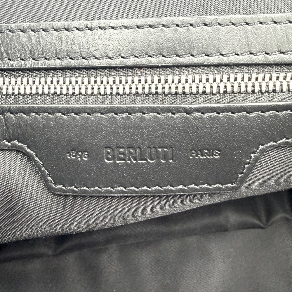 【開店SALE】 Berluti ベルルッティ クラッチバッグ アイビースクリットスワイプ セカンドバッグ ポーチ レザー グリーン 緑 シルバー金具 メンズ【中古品】