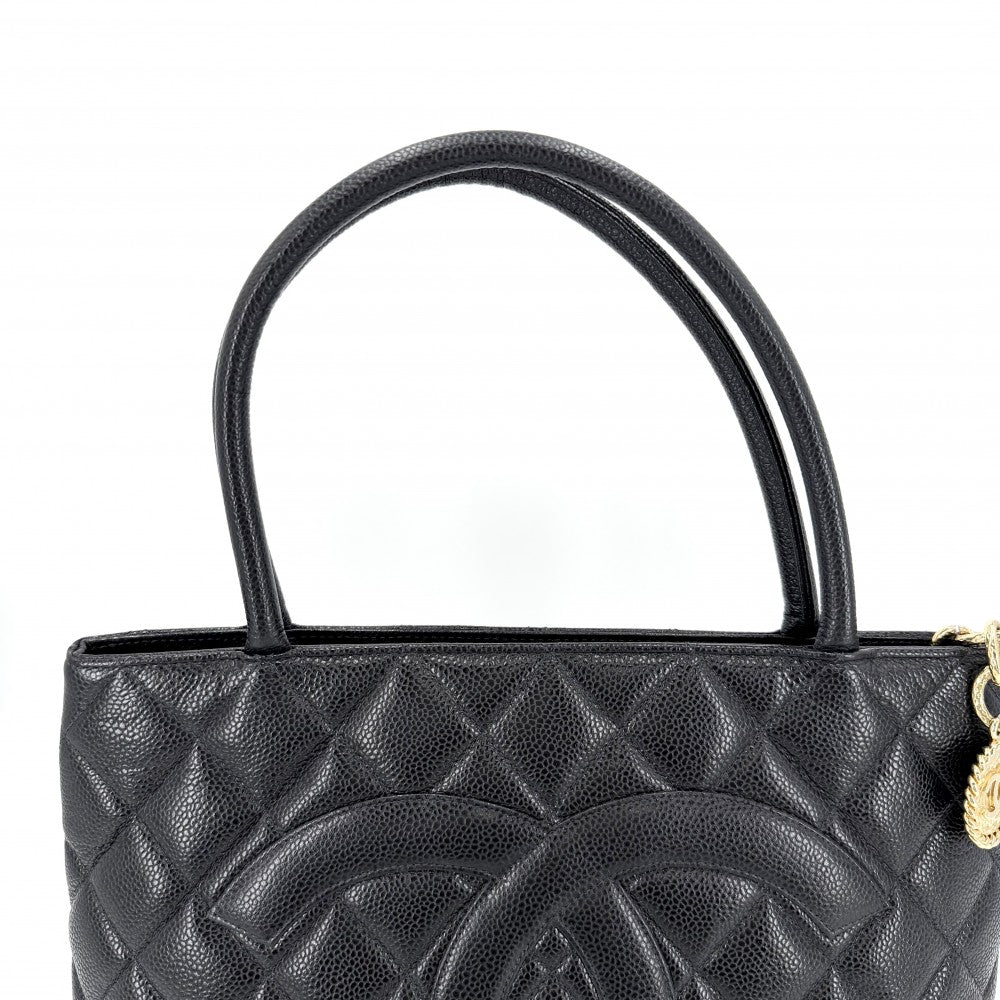 【開店SALE】 CHANEL シャネル トートバッグ マトラッセ 復刻トート ハンドバッグ ココマーク A01804 キャビアスキン ブラック 黒 ゴールド金具 レディース【中古品】
