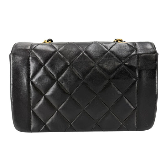 CHANEL シャネル ショルダーバッグ マトラッセ ダイアナ22 チェーン ココマーク ターンロック レザー ブラック 黒 ゴールド金具 レディース【中古品】