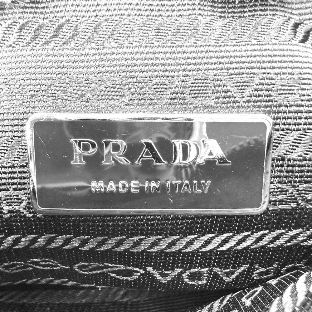 PRADA プラダ ウエストバッグ トライアングルロゴ ウエストポーチ ボディバッグ メンズ レディース BM0011 ナイロン レザー ブラック 黒 シルバー金具 ユニセックス【中古品】