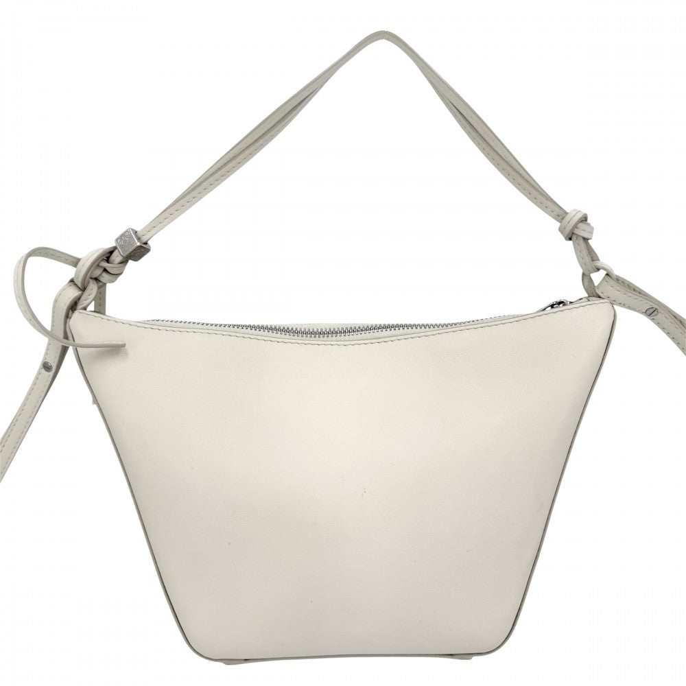 【開店SALE】 LOEWE ロエベ 2WAY アナグラム ハンモック ホーボーバッグミニ ハンドバッグ ショルダーバッグ A538G13X01 レザー ソフトホワイト ゴールド金具 レディース【中古品】