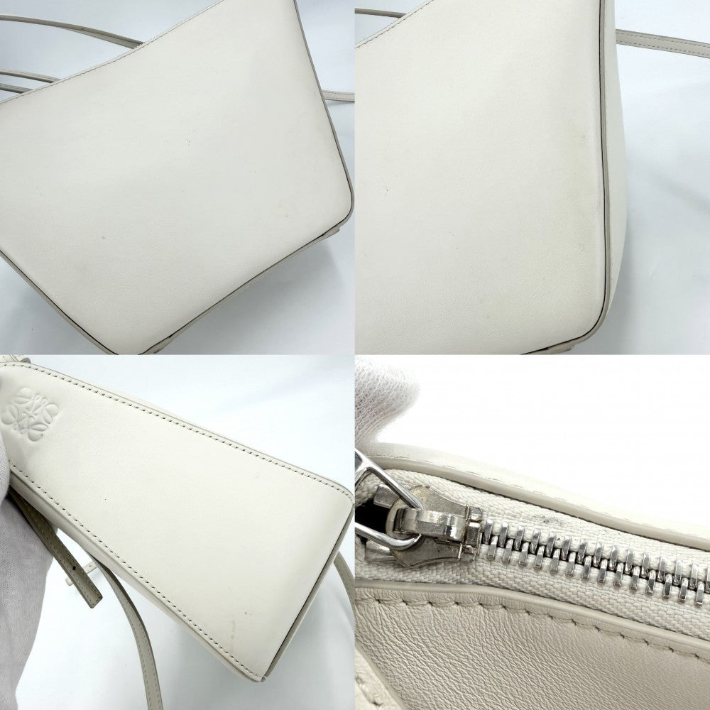 【開店SALE】 LOEWE ロエベ 2WAY アナグラム ハンモック ホーボーバッグミニ ハンドバッグ ショルダーバッグ A538G13X01 レザー ソフトホワイト ゴールド金具 レディース【中古品】