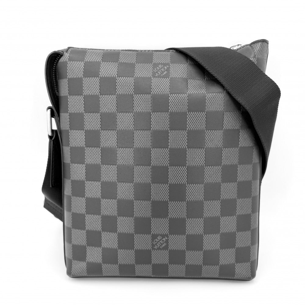 【開店SALE】 LOUIS VUITTON ルイヴィトン ショルダーバッグ ダミエアンフィニ ディスカバリーメッセンジャーPPM N40122 ブラック 黒 マットシルバー金具 メンズ【中古品】