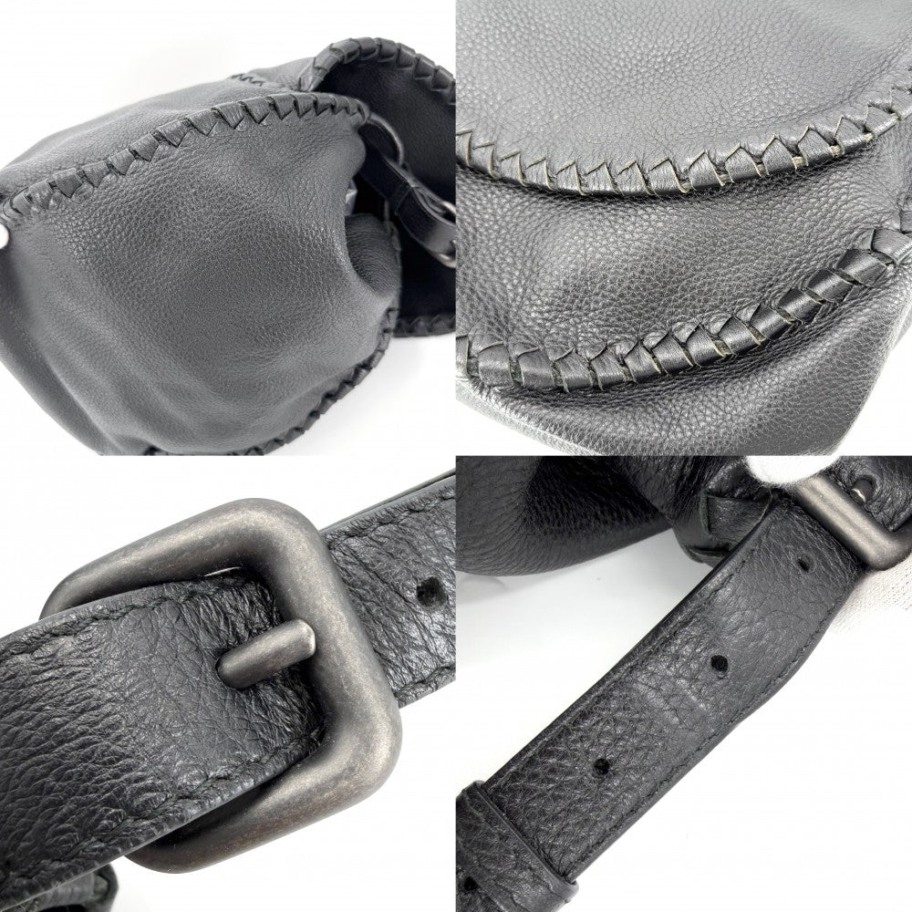 【開店SALE】 BOTTEGAVENETA ボッテガヴェネタ ショルダーバッグ イントレチャート メッセンジャーバッグ レザー ブラック 黒 ブラック金具 メンズ【中古品】