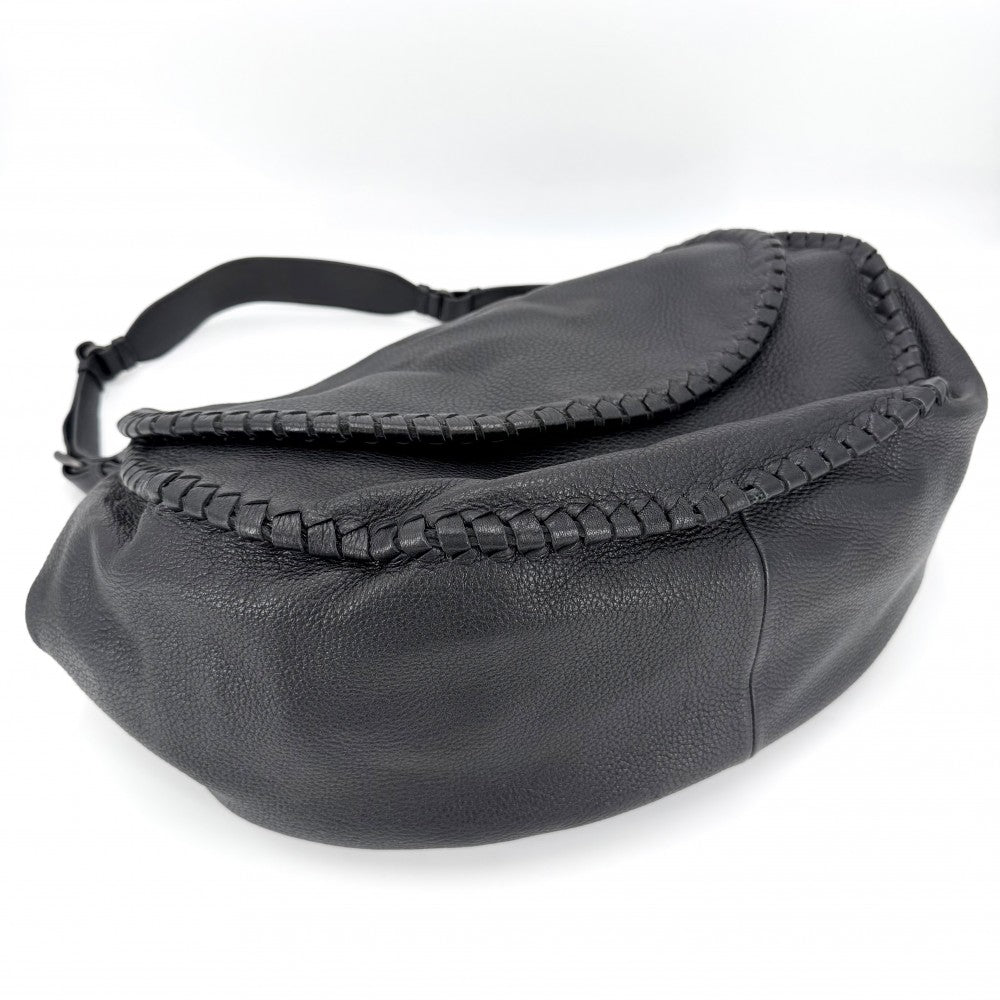 【開店SALE】 BOTTEGAVENETA ボッテガヴェネタ ショルダーバッグ イントレチャート メッセンジャーバッグ レザー ブラック 黒 ブラック金具 メンズ【中古品】
