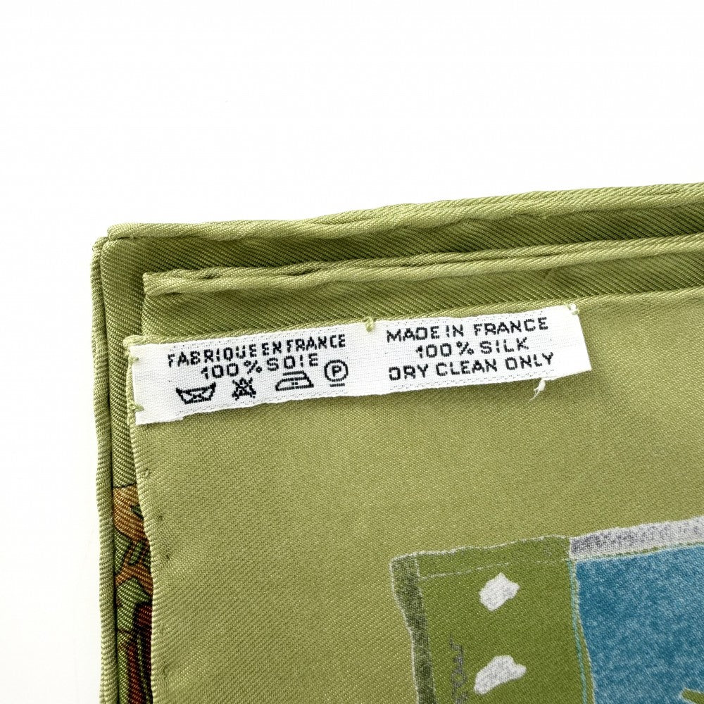 【開店SALE】 HERMES エルメス スカーフ カレ90 PERSONA ペルソナ ファッションアイテム Carres シルク グリーン系 マルチカラー レディース【中古品】
