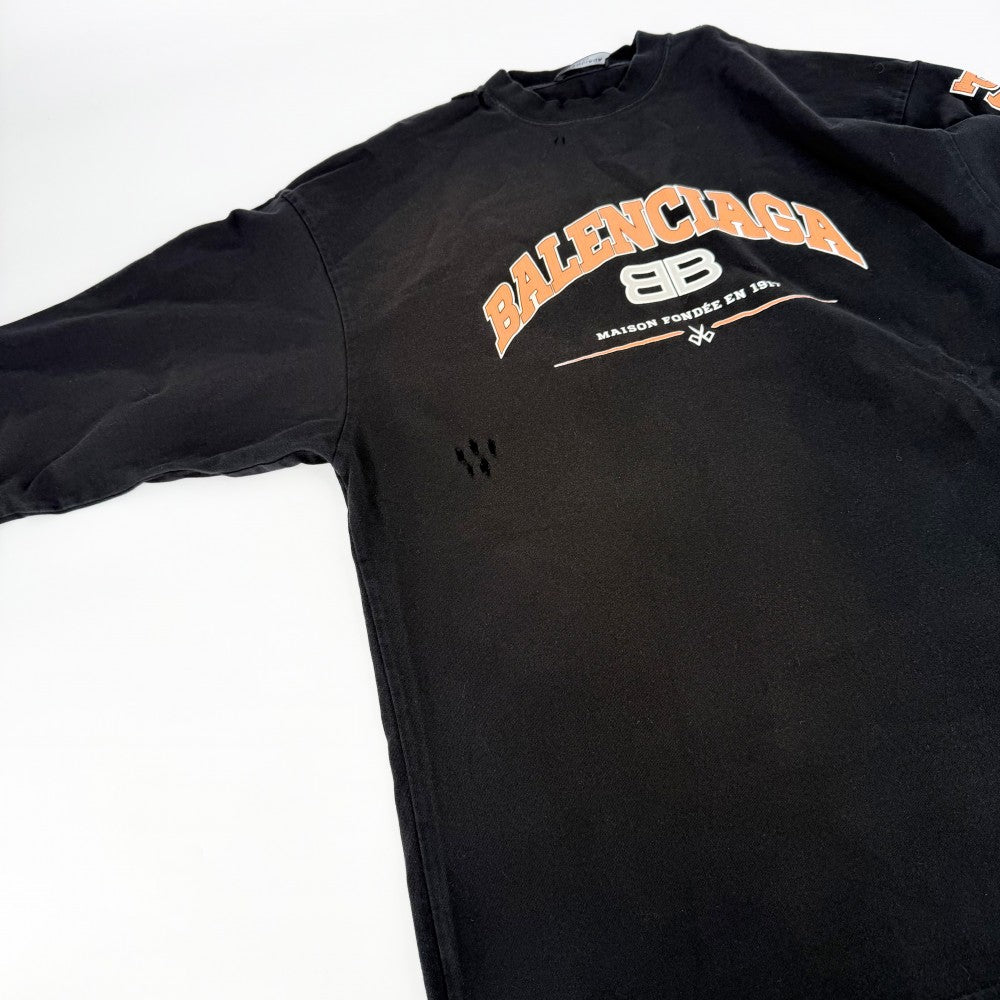 【開店SALE】 BALENCIAGA バレンシアガ 長袖Ｔシャツ クルーネックTシャツ ダメージ加工 トップス アパレル 服 681046 ブラック 黒 オールシーズン コットン メンズ【中古品】