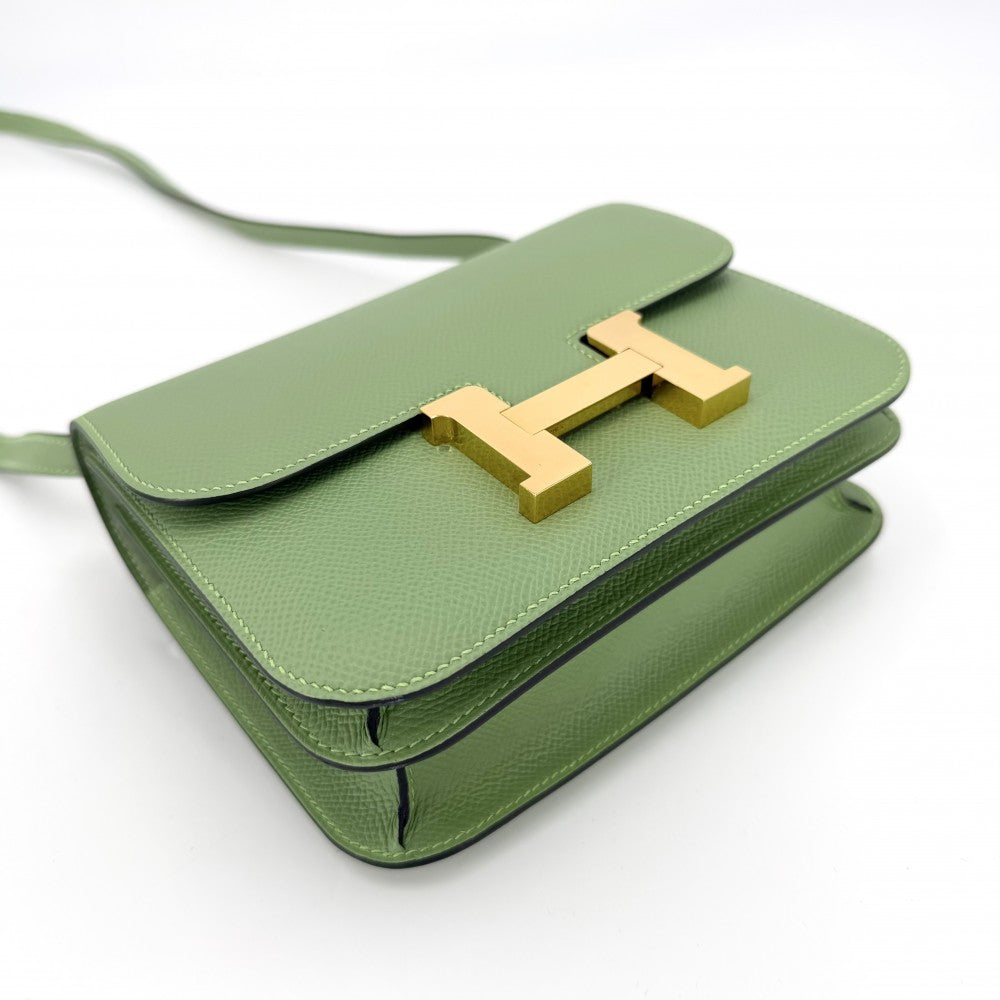 HERMES エルメス ショルダーバッグ コンスタンス18 ポシェット 本革 Z刻印 ヴォーエプソン グリーン 緑 ゴールド金具 レディース 2021年【中古品】