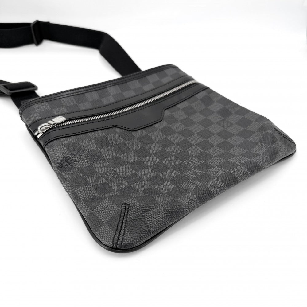 LOUIS VUITTON ルイヴィトン ショルダーバッグ ダミエグラフィット トマス かばん 鞄 N58028 ブラック 黒 シルバー金具 メンズ【中古品】