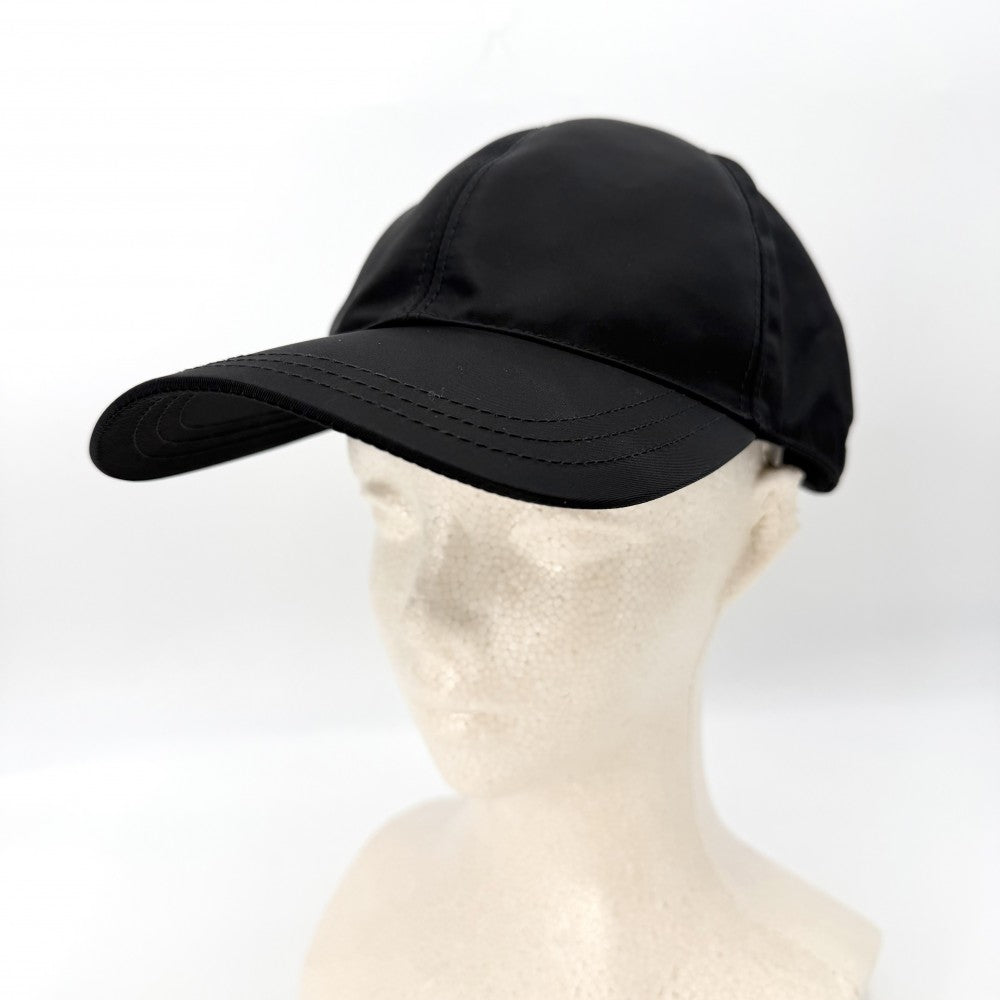 PRADA プラダ 帽子 トライアングルロゴ ベースボールキャップ ファッションアイテム RE-NYLON メンズ レディース 2HC274 ナイロン ブラック 黒 シルバー金具 ユニセックス【中古品】