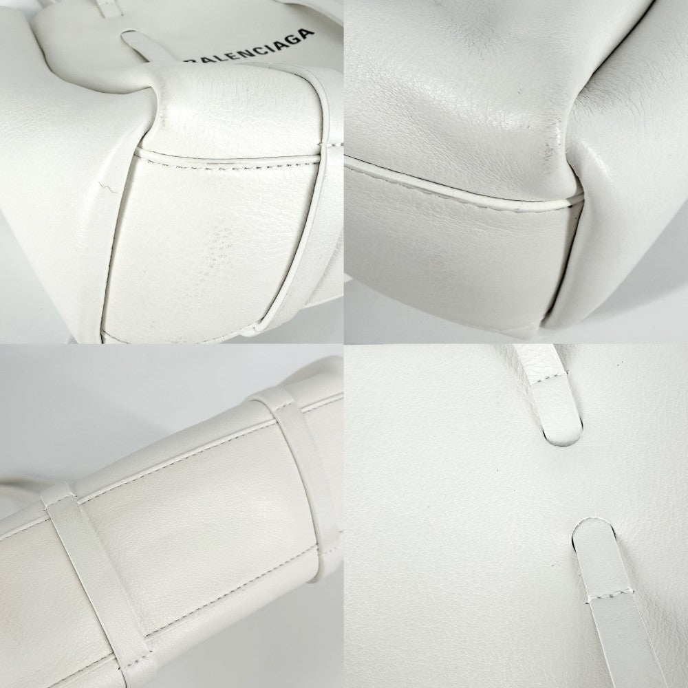 【開店SALE】 BALENCIAGA バレンシアガ 2WAY エブリデイトートXS ポーチ付き ハンドバッグ ショルダーバッグ 489813 レザー ホワイト 白 シルバー金具 レディース【中古品】