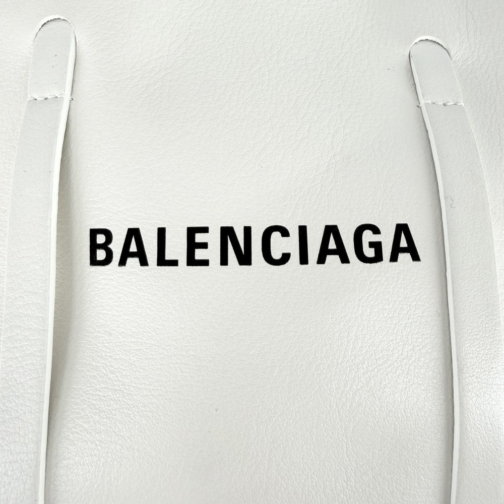 【開店SALE】 BALENCIAGA バレンシアガ 2WAY エブリデイトートXS ポーチ付き ハンドバッグ ショルダーバッグ 489813 レザー ホワイト 白 シルバー金具 レディース【中古品】