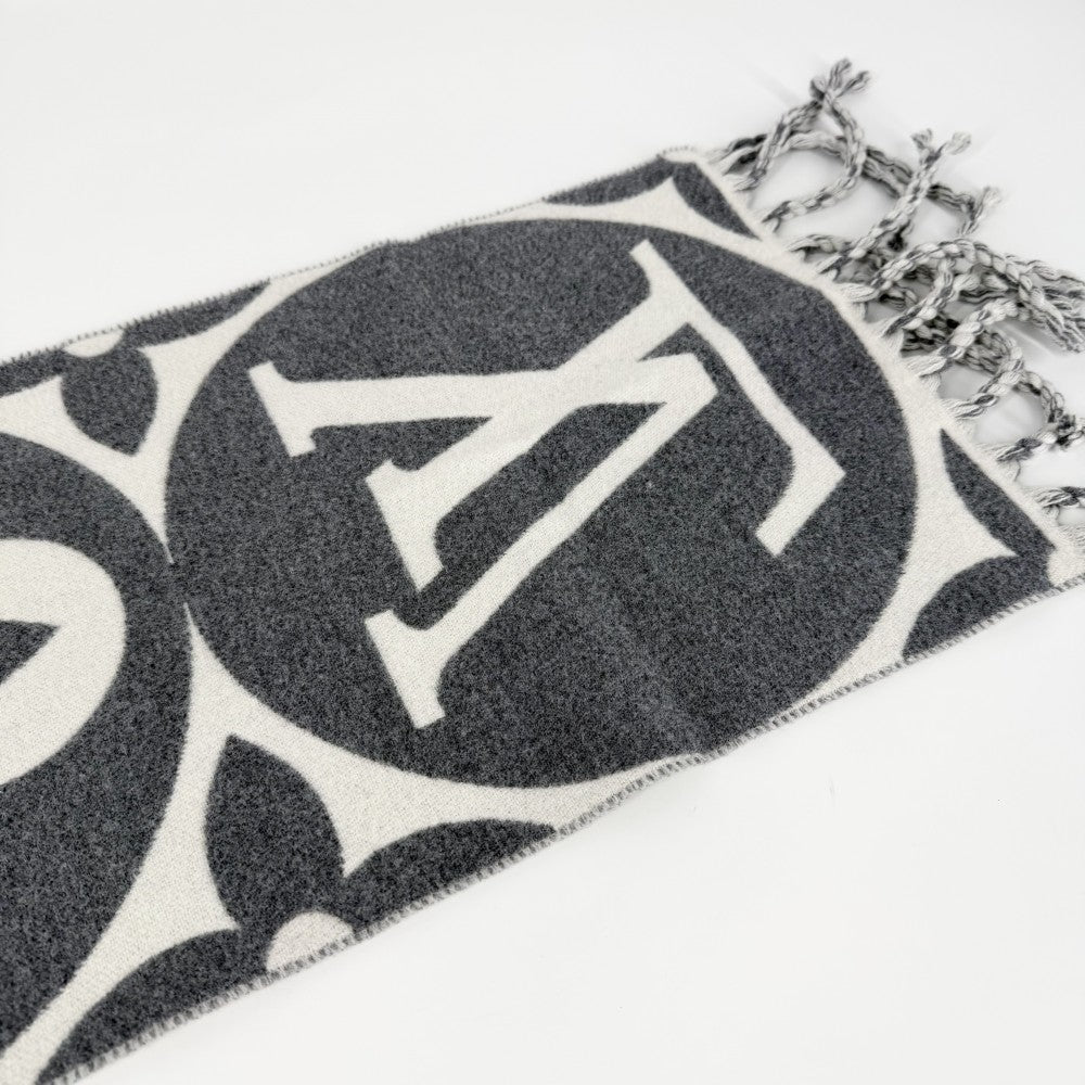 【開店SALE】 LOUIS VUITTON ルイヴィトン マフラー モノグラムフラワー LV メダリオン 小物 防寒具 グレー ホワイト M92857 冬 ウール グリ・クレール レディース【中古品】