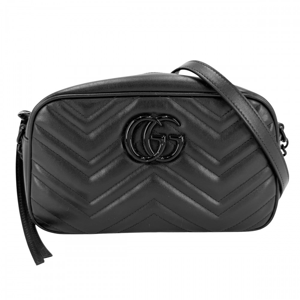 【開店SALE】 GUCCI グッチ ショルダーバッグ GGマーモント スモール カメラバッグ キルティング 447632 レザー ブラック 黒 ブラック×シルバー金具 レディース【中古品】