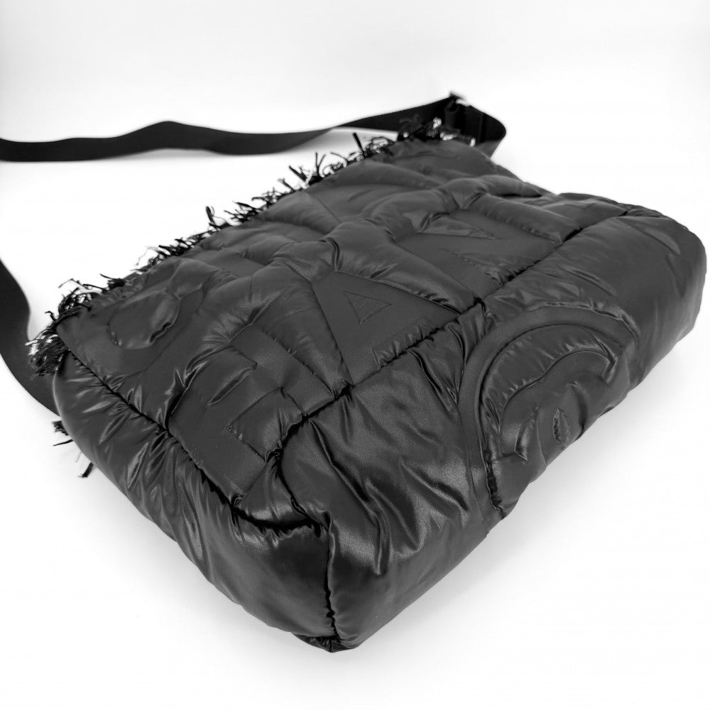 CHANEL シャネル ショルダーバッグ ココネージュ ツイード ロゴ ナイロン ブラック 黒 シルバー金具 レディース【中古品】