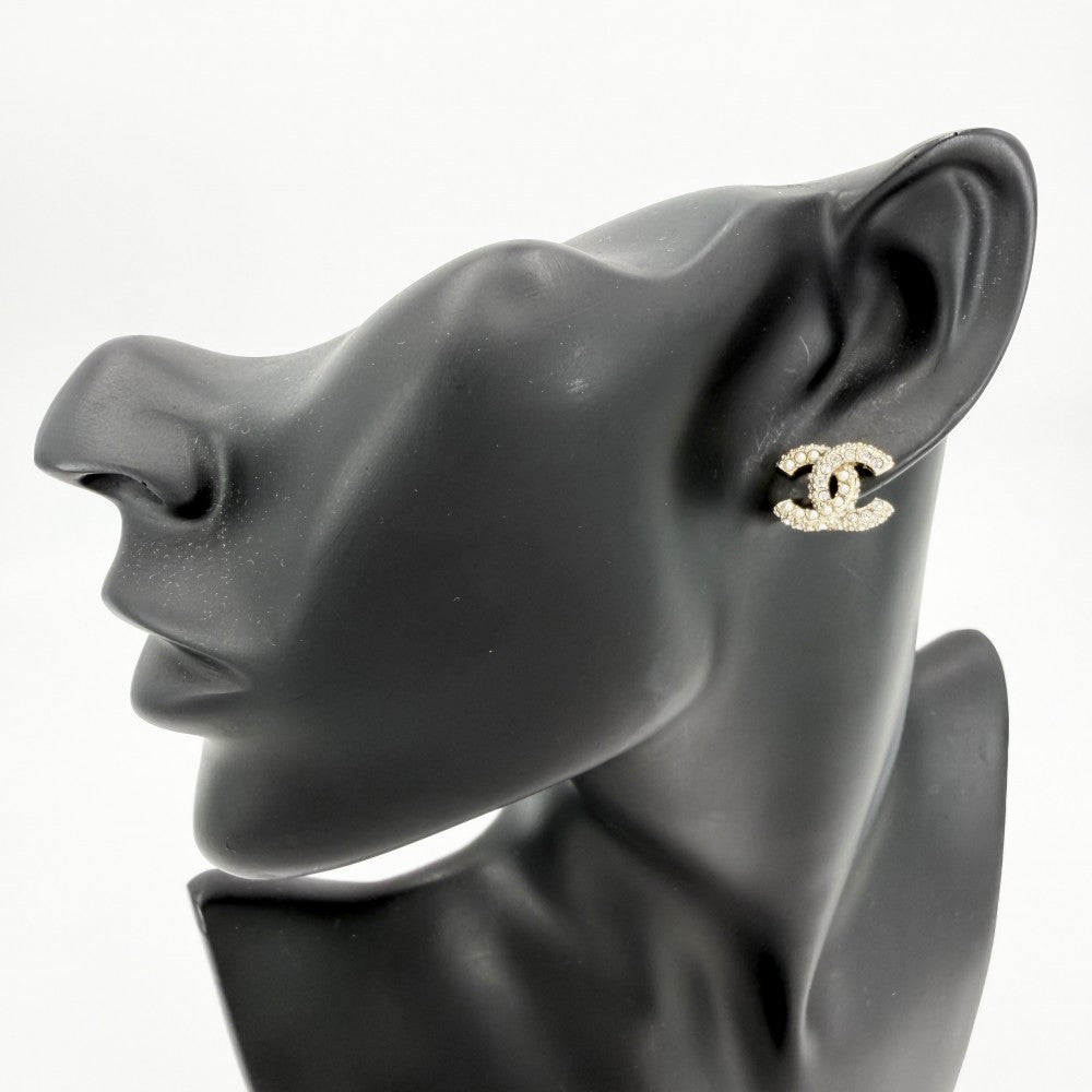 CHANEL シャネル ピアス ココマーク アクセサリー ラインストーン フェイクパール GP C22B ゴールド ホワイト 白 レディース 約3.6g 2022年【中古品】
