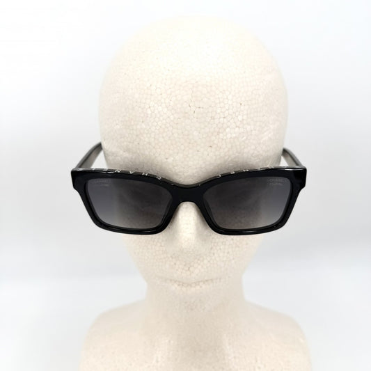 CHANEL シャネル サングラス ロゴ ココマーク スクエア シェイプ 眼鏡 アイウェア 5417 ブラック 黒 シルバー金具 レディース【中古品】