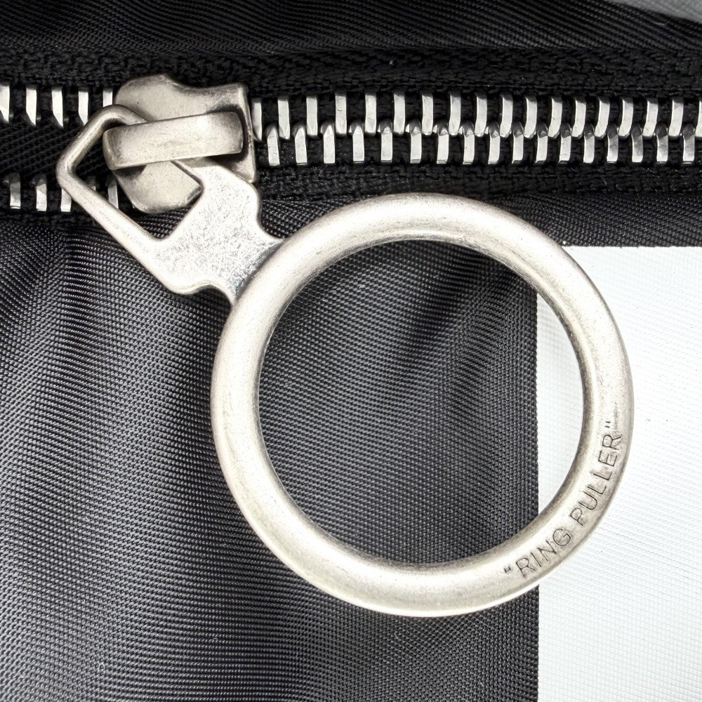 OFF-WHITE オフホワイト リュック アローイージー バックパック OMNB019E20FAB001 ナイロン ブラック 黒 ホワイト 白 シルバー金具 メンズ【中古品】