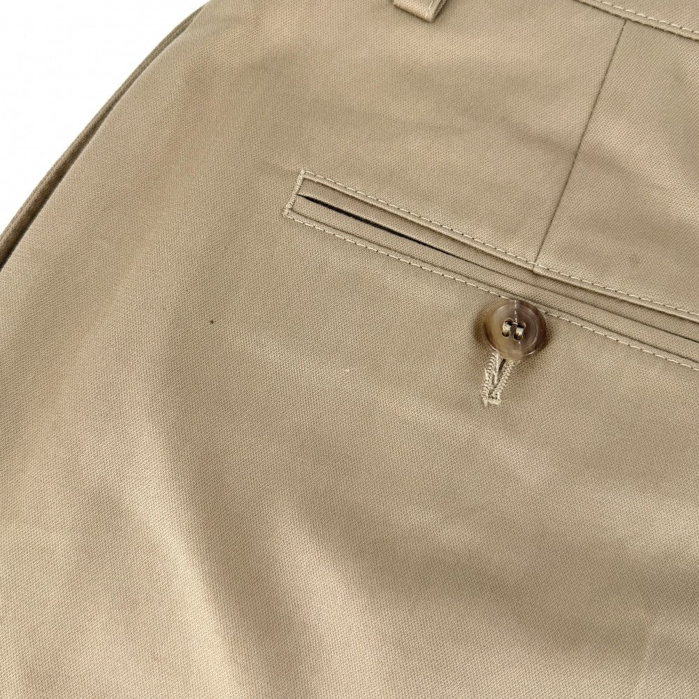 PRADA プラダ パンツ ハーフパンツ ボトムス アパレル 服 サイズ40S ベージュ シルバー金具 春 秋 コットン レディース【中古品】