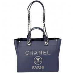 CHANEL シャネル トートバッグ ドーヴィルMM ハンドバッグ チェーンショルダーバッグ スタッズ ロゴ ココマーク キャビアスキン ブルー 青 ネイビー 紺 ゴールド金具 レディース【中古品】
