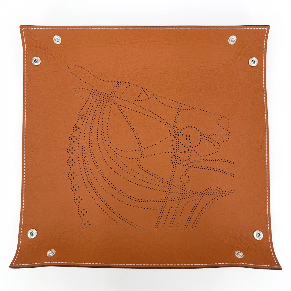 HERMES エルメス 雑貨 ミーズ・エ・ルランス/ローブ・デュ・ソワール ヴィドポッシュ トレイ 小物入れ インテリア メンズ レディース 馬柄 K刻印 レザー ブラウン系 シルバー金具 ユニセックス 2025年【中古品】