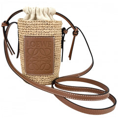 LOEWE ロエベ ショルダーバッグ アナグラム シリンダーポケット ミニバッグ 春 夏 ラフィア ベージュ ブラウン 茶 シルバー金具 レディース【中古品】