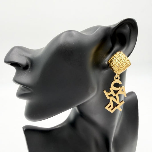 CHANEL シャネル イヤリング スイング ロゴ アクセサリー GP ゴールド レディース 約23.4g【中古品】