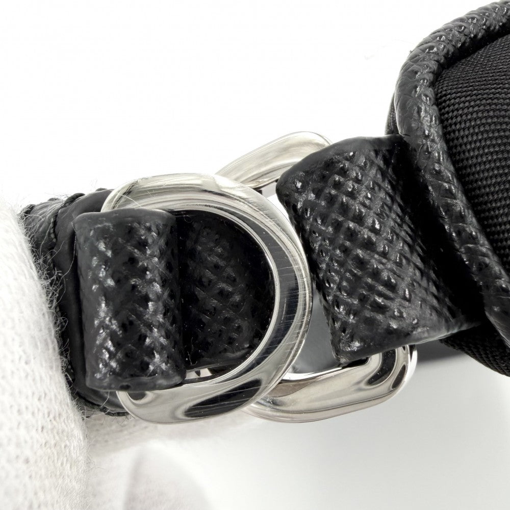 PRADA プラダ ハンドバッグ Re-Edition2005 Re-Nylon トライアングルロゴ 1N204M ナイロン ブラック 黒 シルバー金具 レディース【中古品】