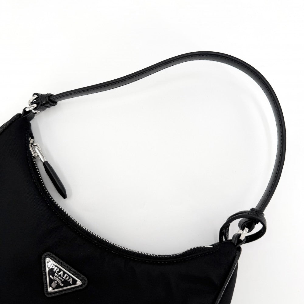 PRADA プラダ ハンドバッグ Re-Edition2005 Re-Nylon トライアングルロゴ 1N204M ナイロン ブラック 黒 シルバー金具 レディース【中古品】