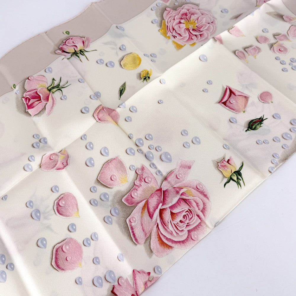 HERMES エルメス スカーフ カレ90 LA ROSEE 薔薇の雫 ファッションアイテム Carres シルク アイボリー レッド 赤 レディース【中古品】