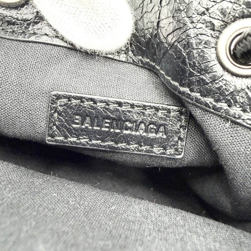 BALENCIAGA バレンシアガ ショルダーバッグ エクスプローラースモールポーチ サコッシュ 小さめ かばん 鞄 532298 レザー ブラック 黒 シルバー金具 メンズ【中古品】