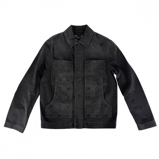【秋物特集】 LOUIS VUITTON ルイヴィトン デニムジャケット ワークウェアエンボスモノグラムブルゾン アウター 服 アパレル 48 ブラック 黒 アンティークゴールド金具 春 秋 コットン ポリエステル コットン レディース【中古品】