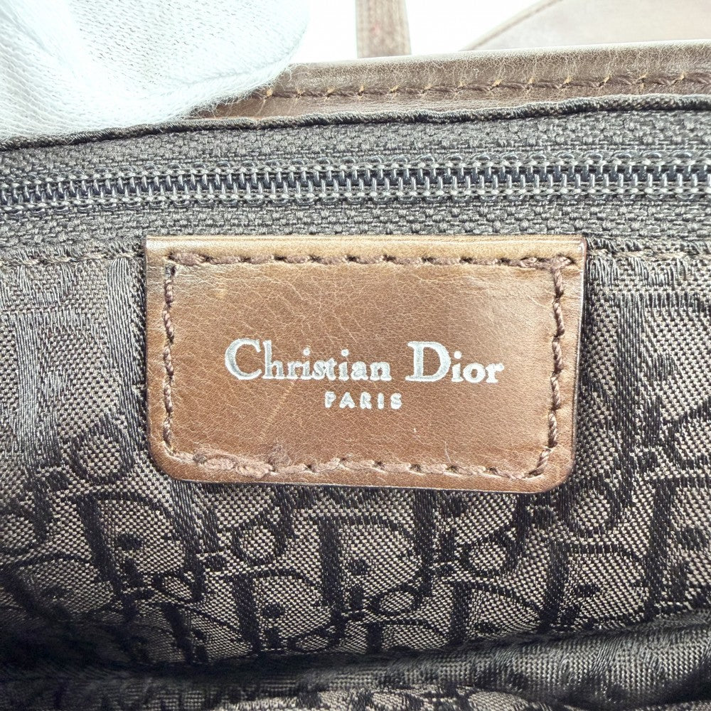 Christian Dior クリスチャンディオール ハンドバッグ サドルバッグ ガリアーノ期 秋 冬 ムートン レザー ブラウン 茶 ベージュ シルバー金具 レディース【中古品】