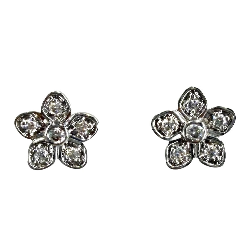 GRAFF グラフ ピアス ワイルドフラワー プティ スタッドピアス ジュエリー アクセサリー Au750 18金WG パヴェ ダイヤ K18ホワイトゴールド ダイヤモンド レディース 約2.1g【中古品】