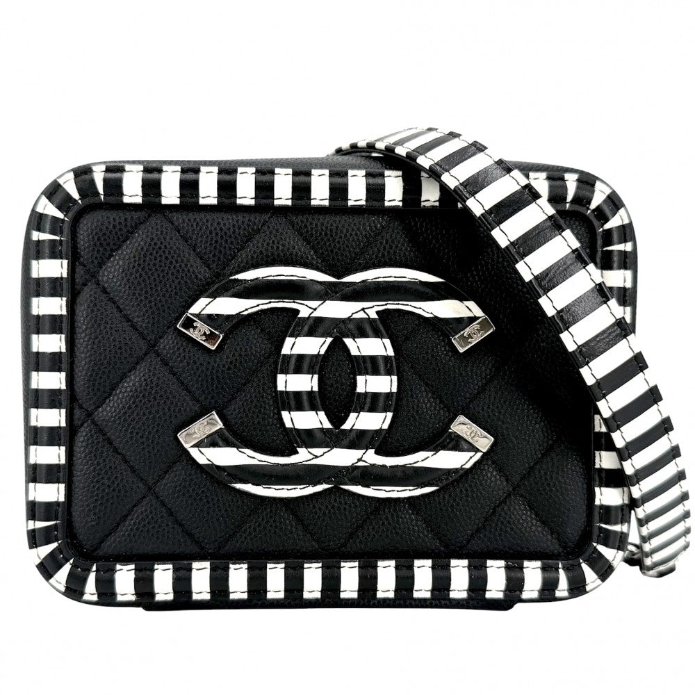 CHANEL シャネル ショルダーバッグ マトラッセ CCフィリグリー ミニ ストライプ チェーン スクエア キャビアスキン ブラック 黒 ゴールド金具 レディース【中古品】