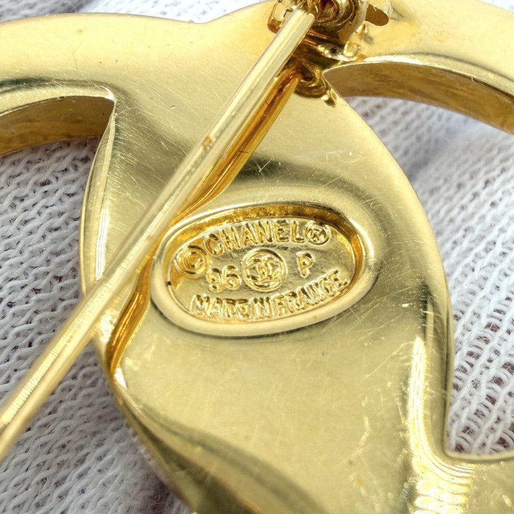 CHANEL シャネル ブローチ ココマーク ターンロック アクセサリー GP 96P レディース 約12.4g 1996年【中古品】