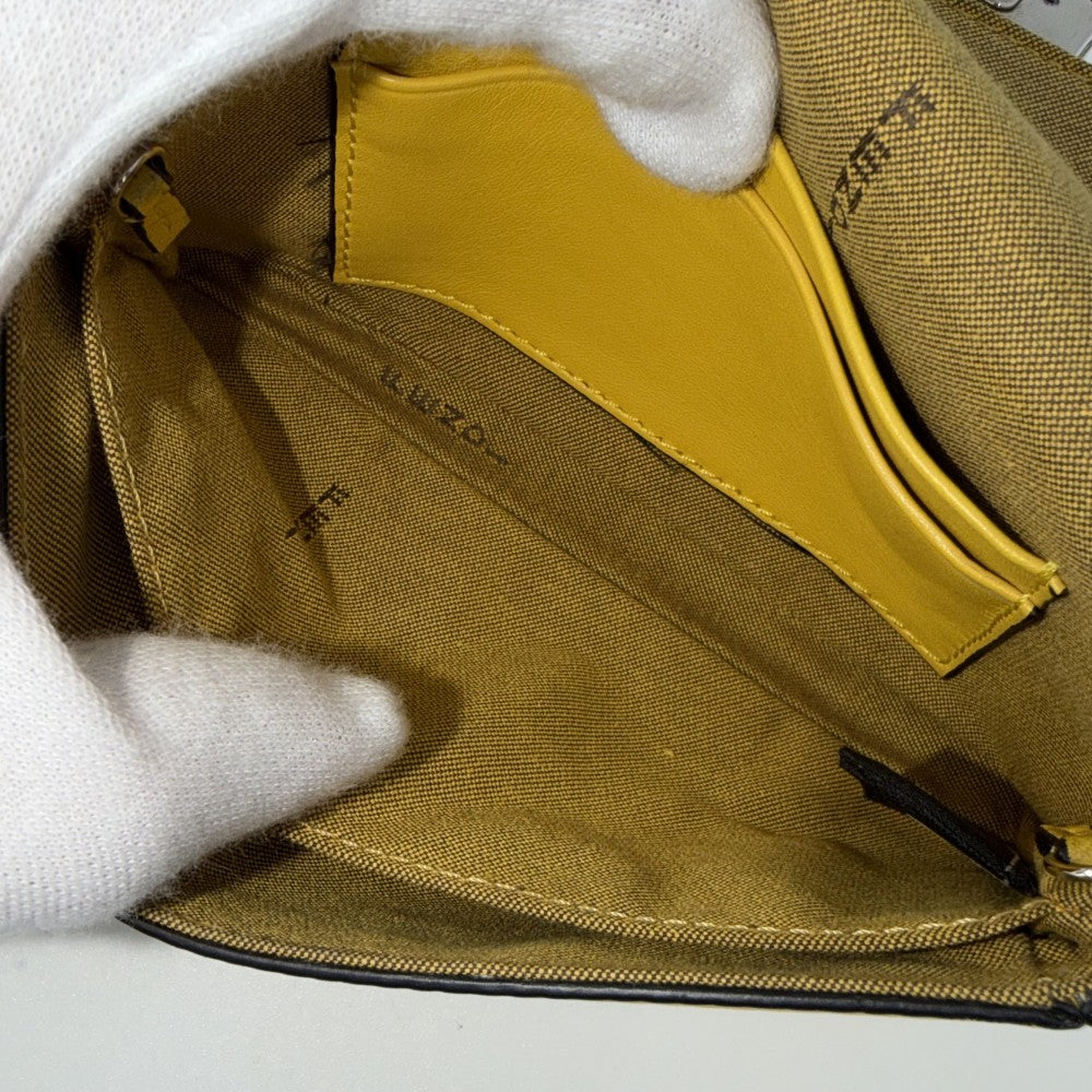 FENDI フェンディ 2WAY マイクロ ミニハンドバッグ ショルダーバッグ マンマバケット 8M0354 レザー イエロー シルバー金具 レディース【中古品】
