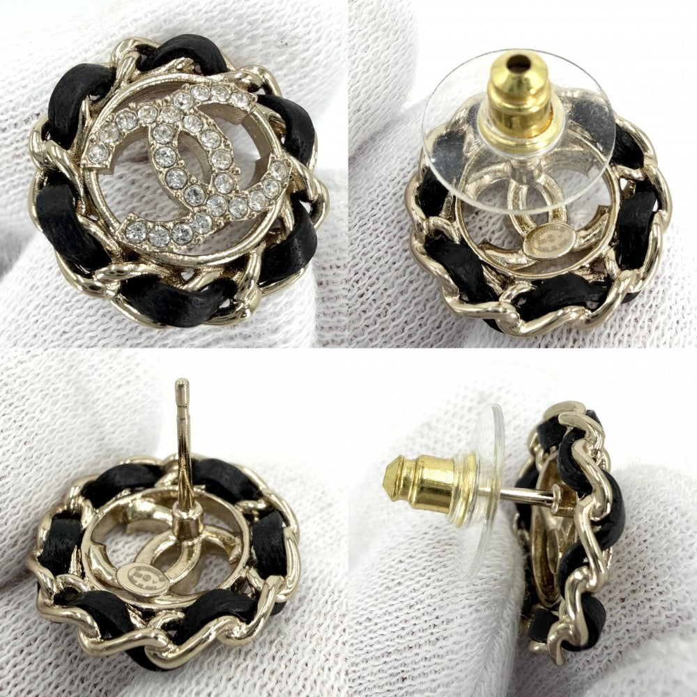 CHANEL シャネル ピアス チェーン ココマーク アクセサリー GP レザー ラインストーン B26V ゴールド ブラック 黒 レディース 約5.0g 2026年【中古品】