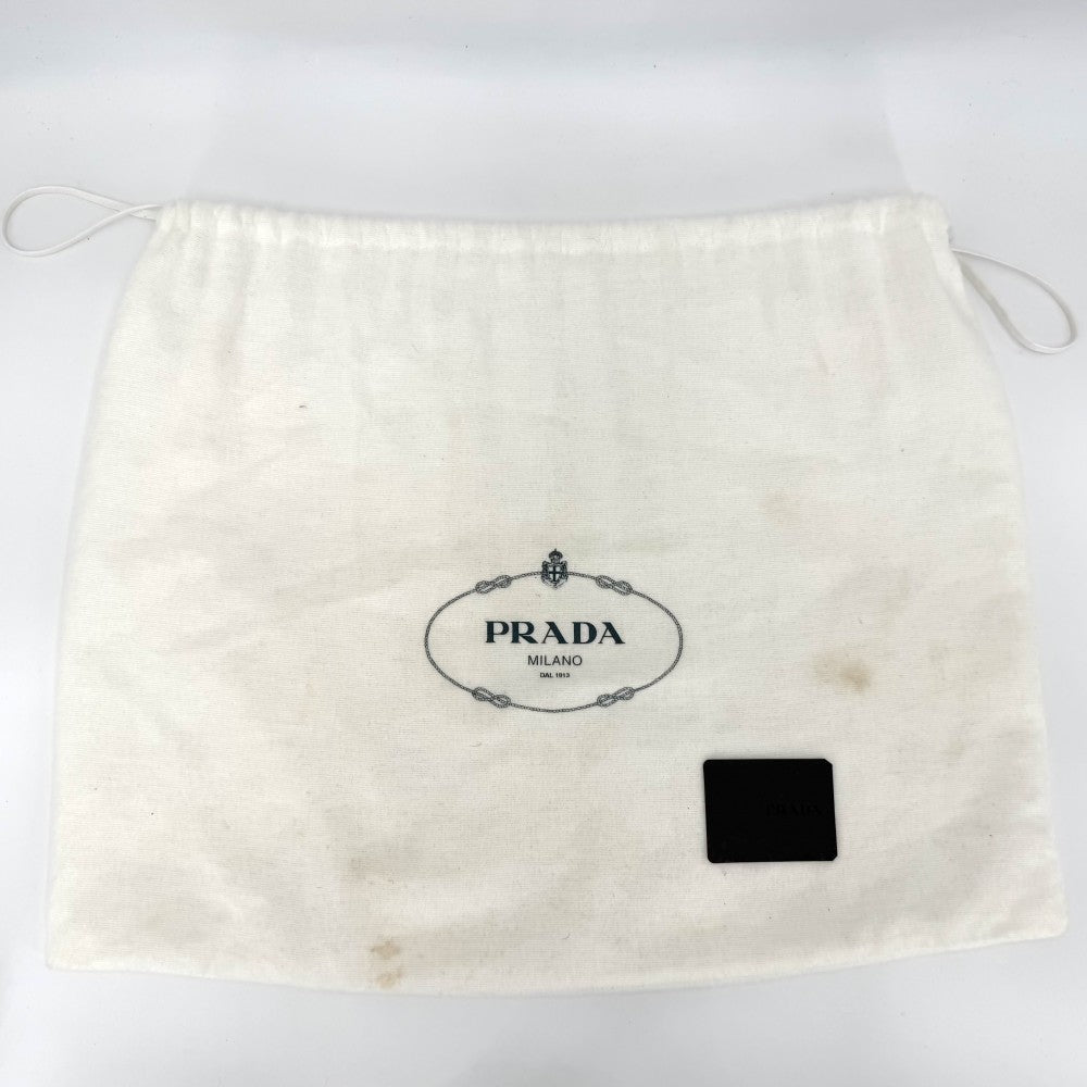 PRADA プラダ リュック トライアングルロゴ バックパック メンズ レディース 1BZ677 ナイロン ブラック 黒 シルバー金具 ユニセックス【中古品】