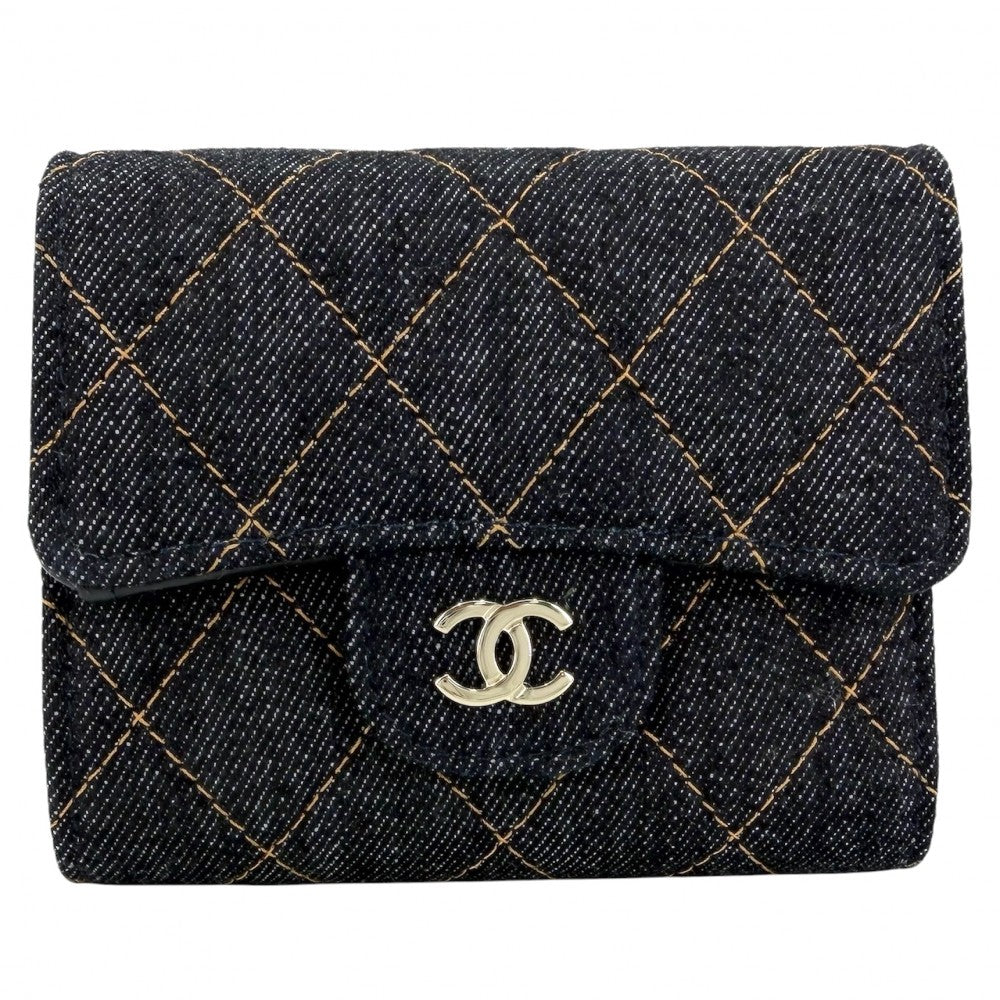 CHANEL シャネル 二つ折り財布 マトラッセ スモールウォレット ミニ財布 ココマーク デニム ネイビー 紺 ゴールド金具 レディース【中古品】