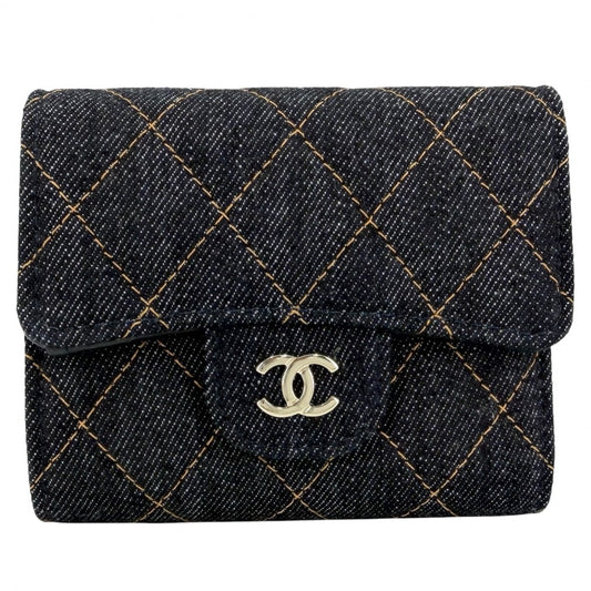CHANEL シャネル 二つ折り財布 マトラッセ スモールウォレット ミニ財布 ココマーク デニム ネイビー 紺 ゴールド金具 レディース【中古品】