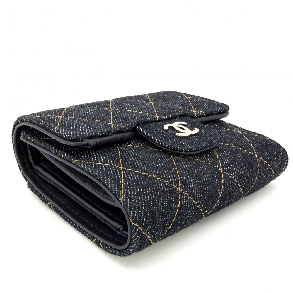 CHANEL シャネル 二つ折り財布 マトラッセ スモールウォレット ミニ財布 ココマーク デニム ネイビー 紺 ゴールド金具 レディース【中古品】