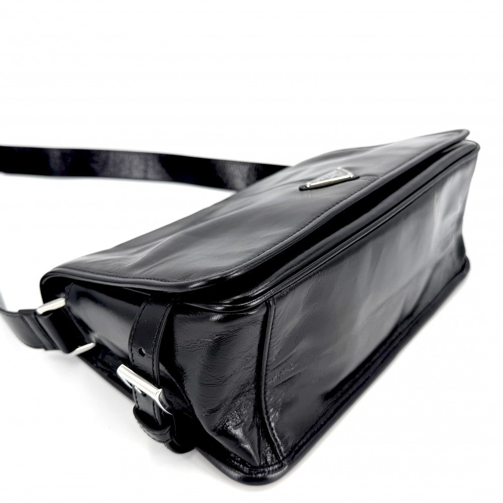PRADA プラダ ショルダーバッグ トライアングルロゴ ソフトルックスレザー 2VD073 レザー ブラック 黒 シルバー金具 ユニセックス【中古品】