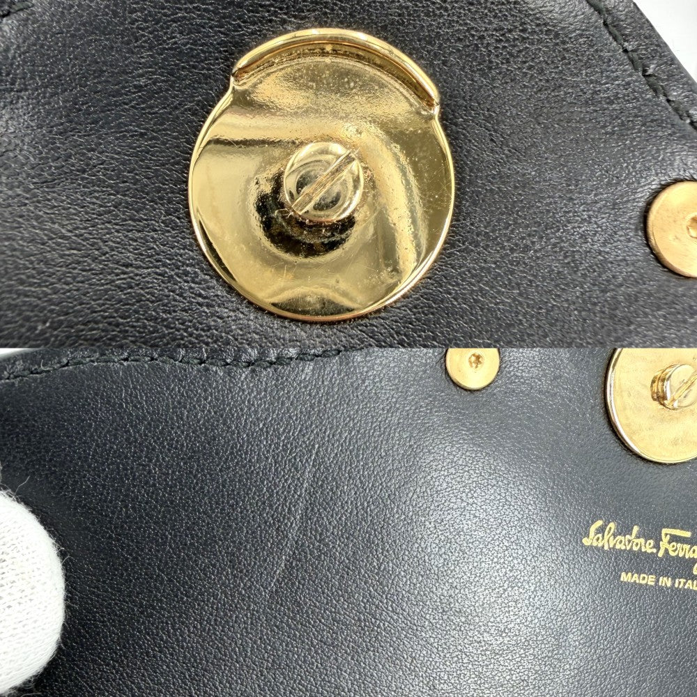 Salvatore Ferragamo サルヴァトーレフェラガモ ショルダーバッグ ガンチーニ チェーンショルダー レザー ブラック 黒 ゴールド金具 レディース【中古品】