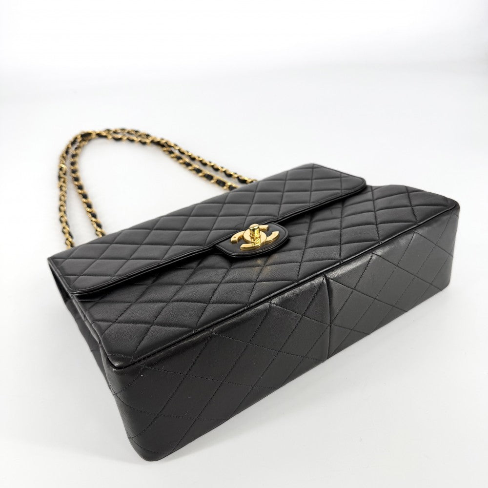 CHANEL シャネル ショルダーバッグ デカマトラッセ ココマーク ダブルチェーン ターンロック ラムスキン ブラック 黒 ゴールド金具 レディース【中古品】