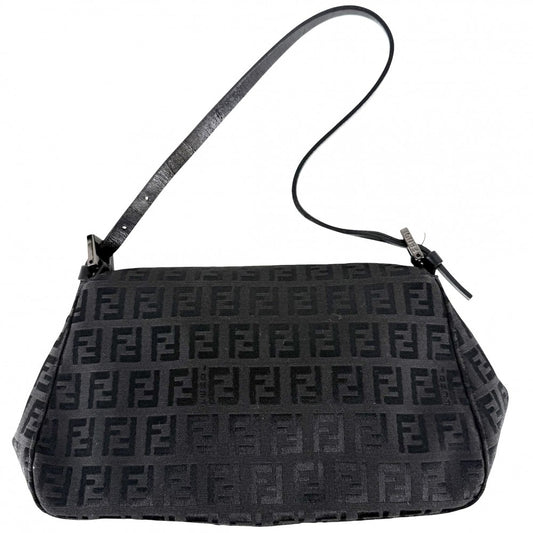 FENDI フェンディ ハンドバッグ ズッキーノ ミニマンマバケット ワンハンドバッグ Mamma Bucket キャンバス レザー ブラック 黒 ガンメタル金具 レディース【中古品】