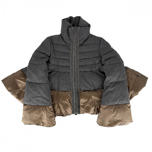 MONCLER モンクレール ダウンジャケット sacaiコラボ MIWAKO アウター 00サイズ
 グレー ブラウン系 シルバー金具 冬 ウール ナイロン レディース【中古品】