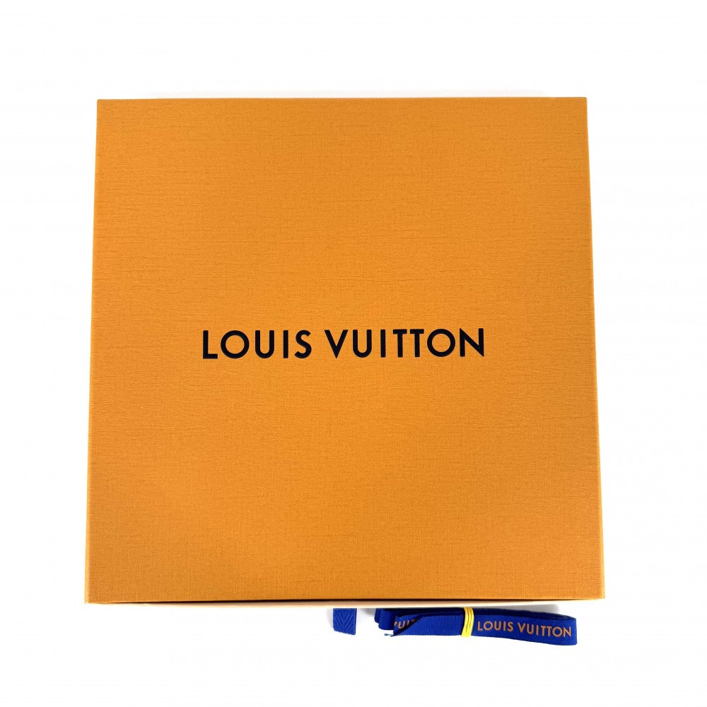 LOUIS VUITTON ルイヴィトン スカーフ カレ90･フロム ザ クラウド ファッションアイテム 大判 M98265 シルク ベージュ マルチカラー レディース【中古品】