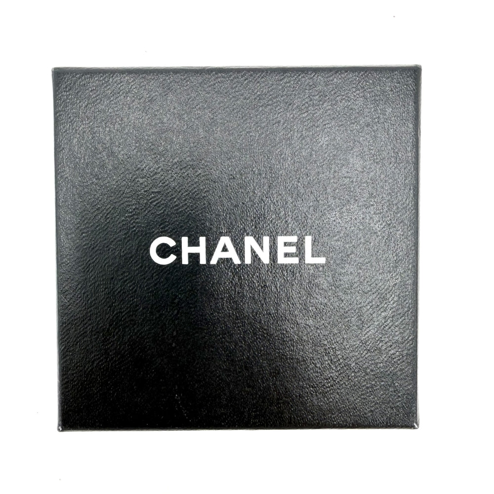 CHANEL シャネル ブローチ ココマーク トリプルココ アクセサリー ヴィンテージ GP 94A ゴールド レディース 約17.5g 1994年【中古品】